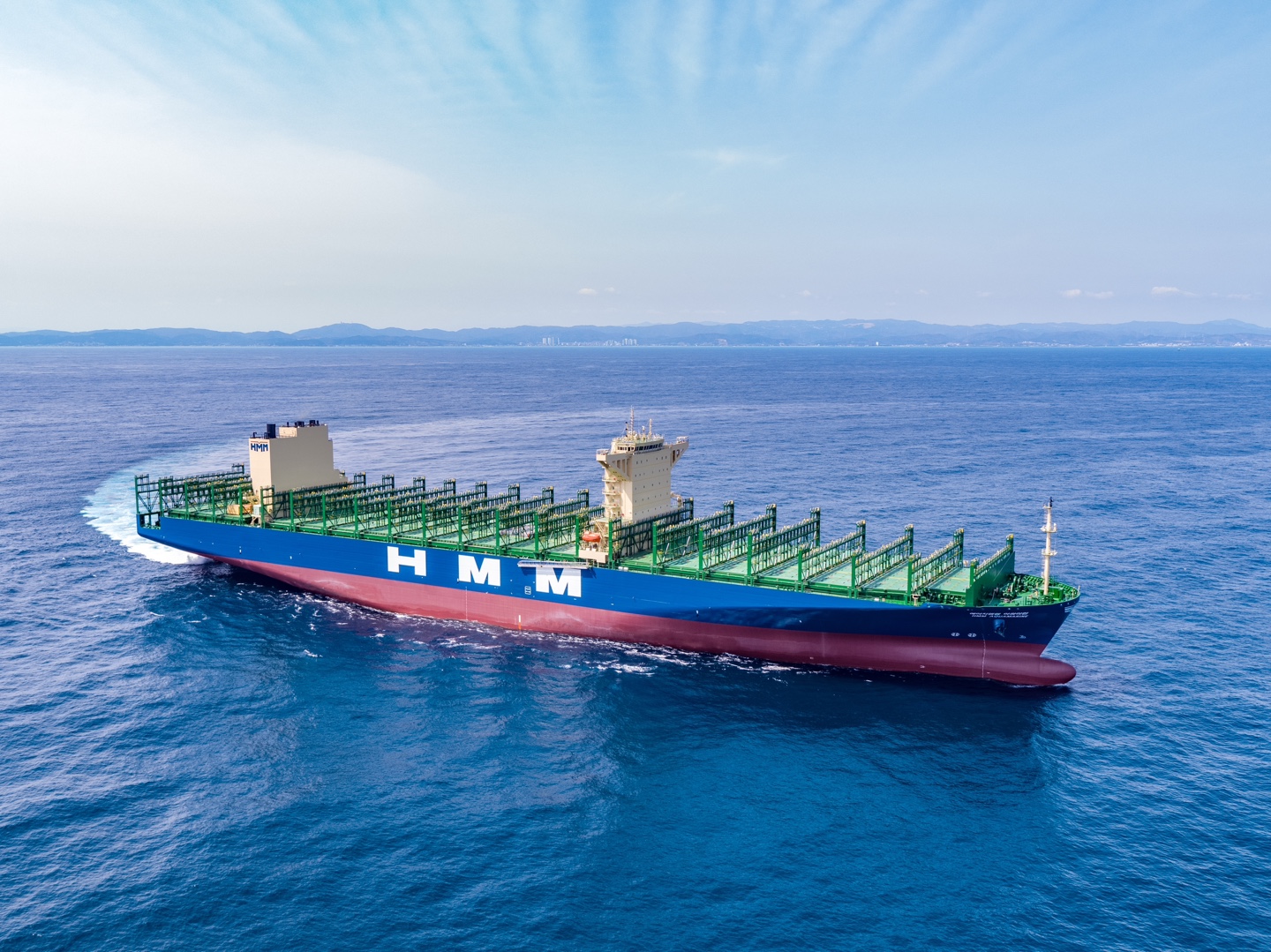 HD Hyundai Wins 1.46 billion USD Order for Eight Ultra-Large Container Ships