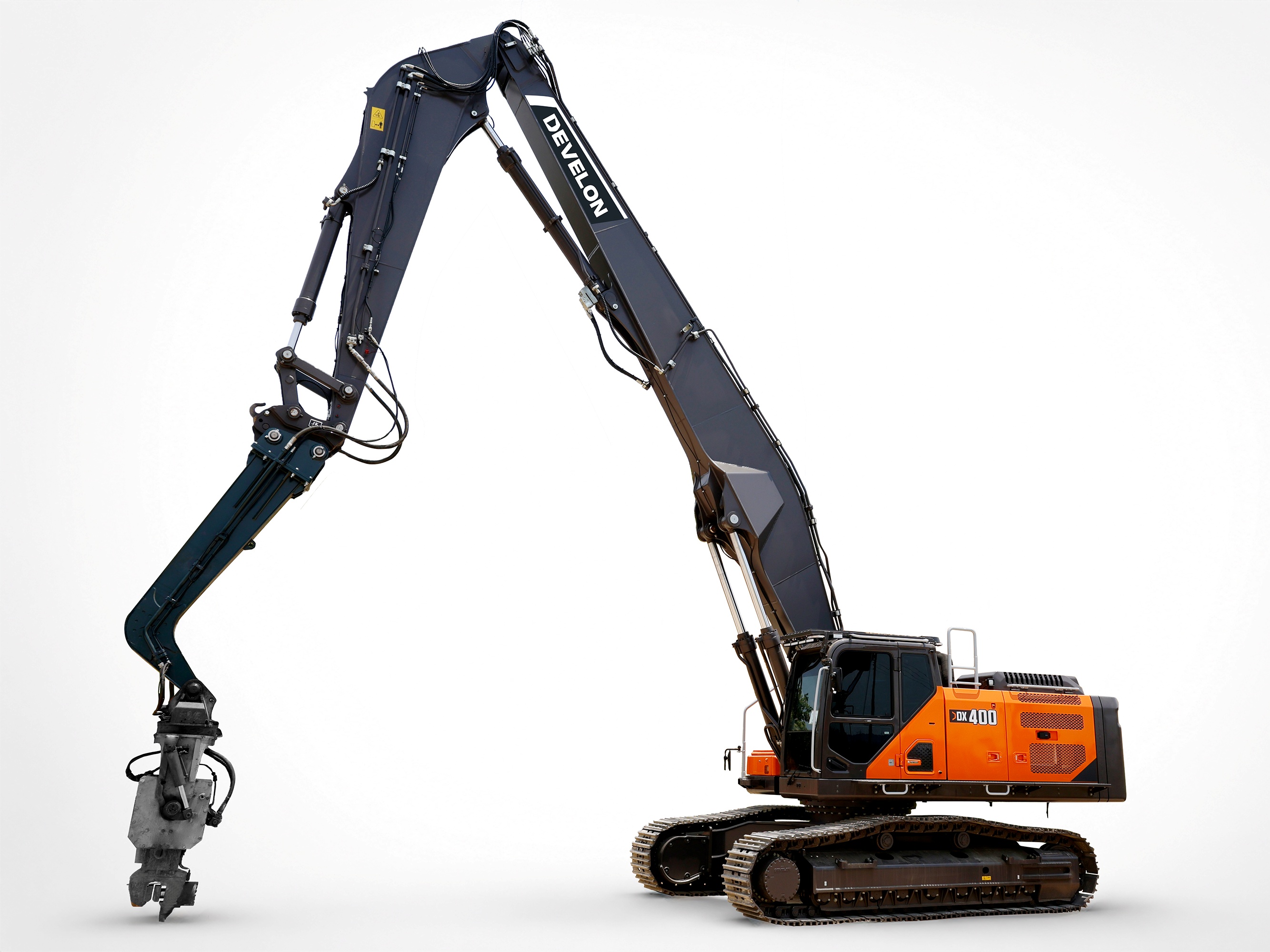 [HD Construction Equipment] HD Construction Equipment has delivered the first two units of its 40-ton DEVELON pile driver, expanding its specialized equipment lineup with a solution optimized for high